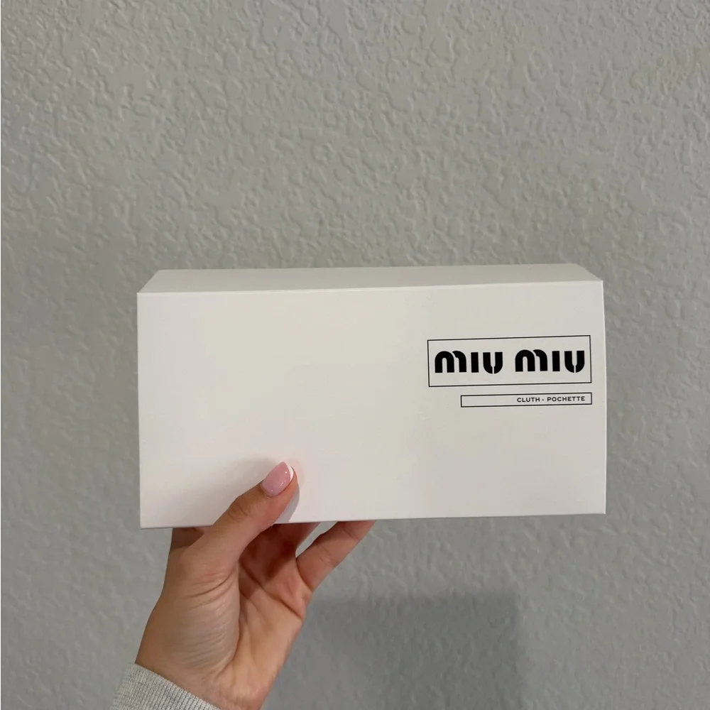 MiuMiu Heart Print Clutch/Cross-body (GWP) - Picture 4 of 4